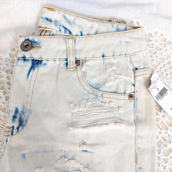 Wet Seal Bleach Distressed Jeans Sz 0 - Picture 8 of 11